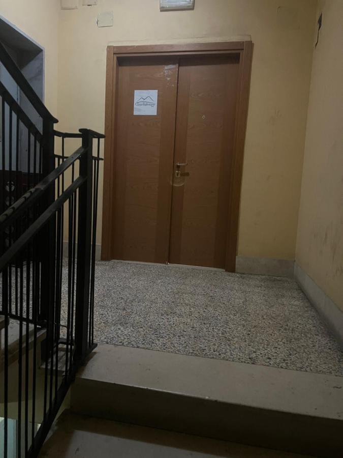 Casa Partenopea Apartment เนเปิลส์ ภายนอก รูปภาพ