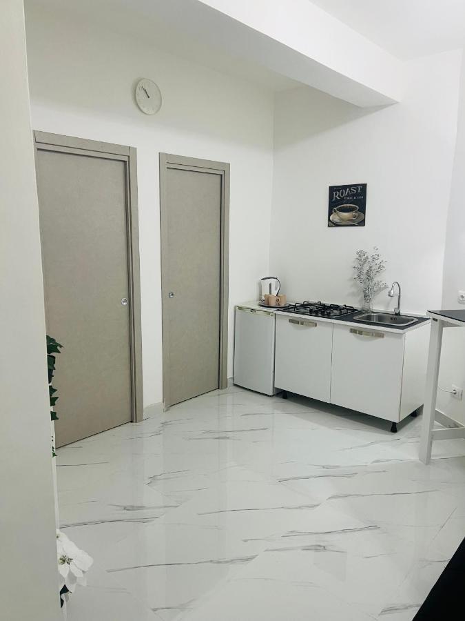 Casa Partenopea Apartment เนเปิลส์ ภายนอก รูปภาพ